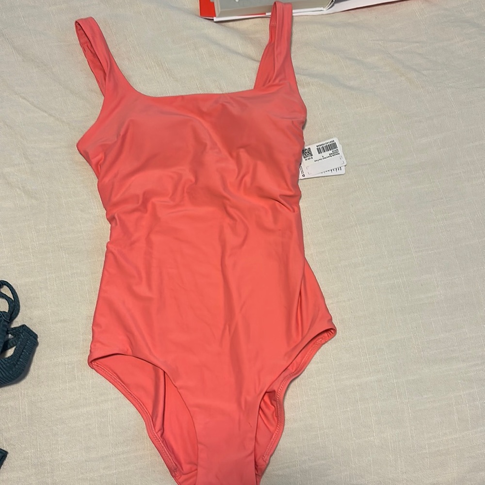 Lululemon waterside Square-Neck One-Piece swimsuit